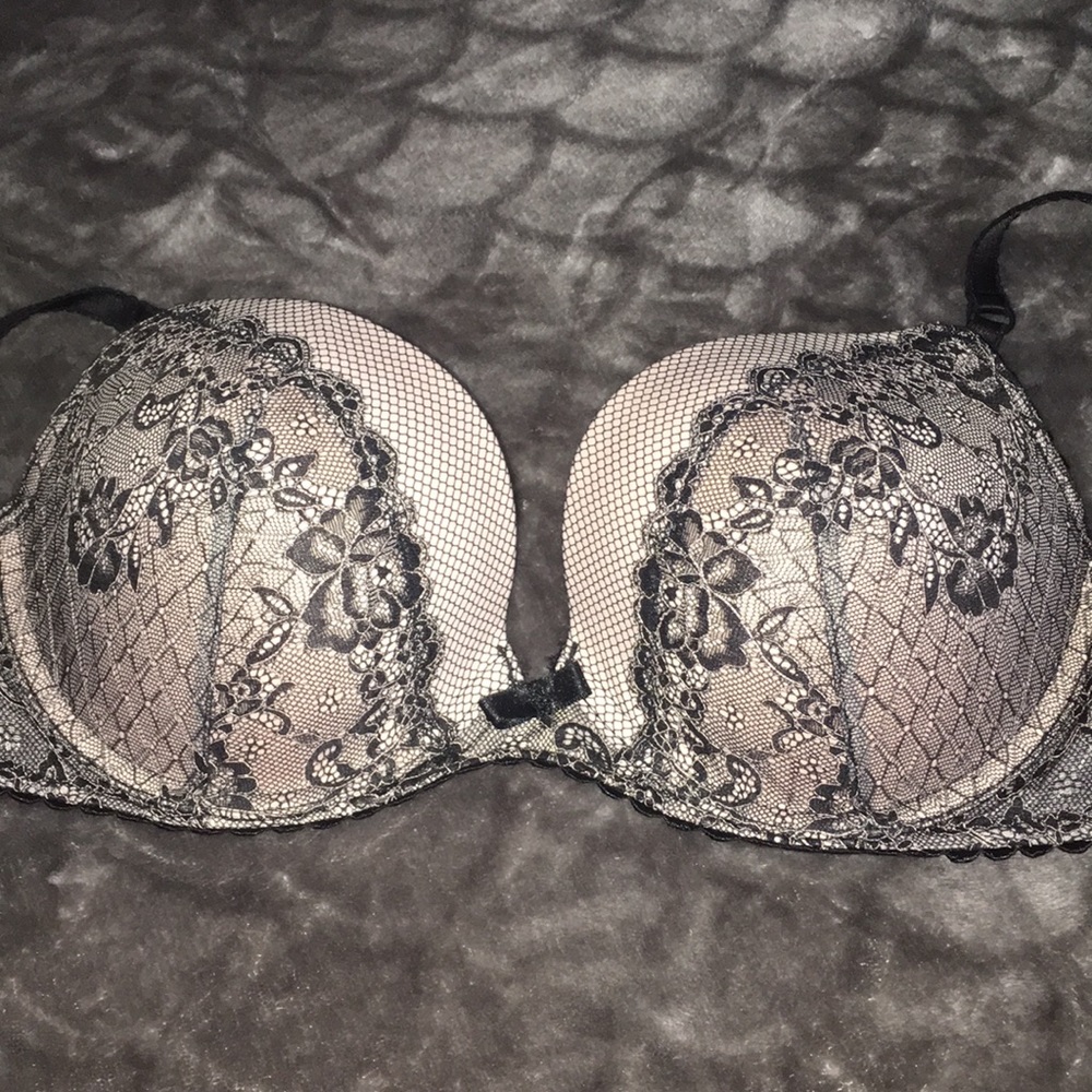 Victoria Secret Bra. Worn once, super push up.